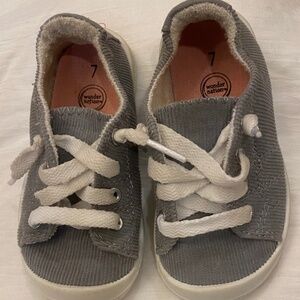 Toddler shoes